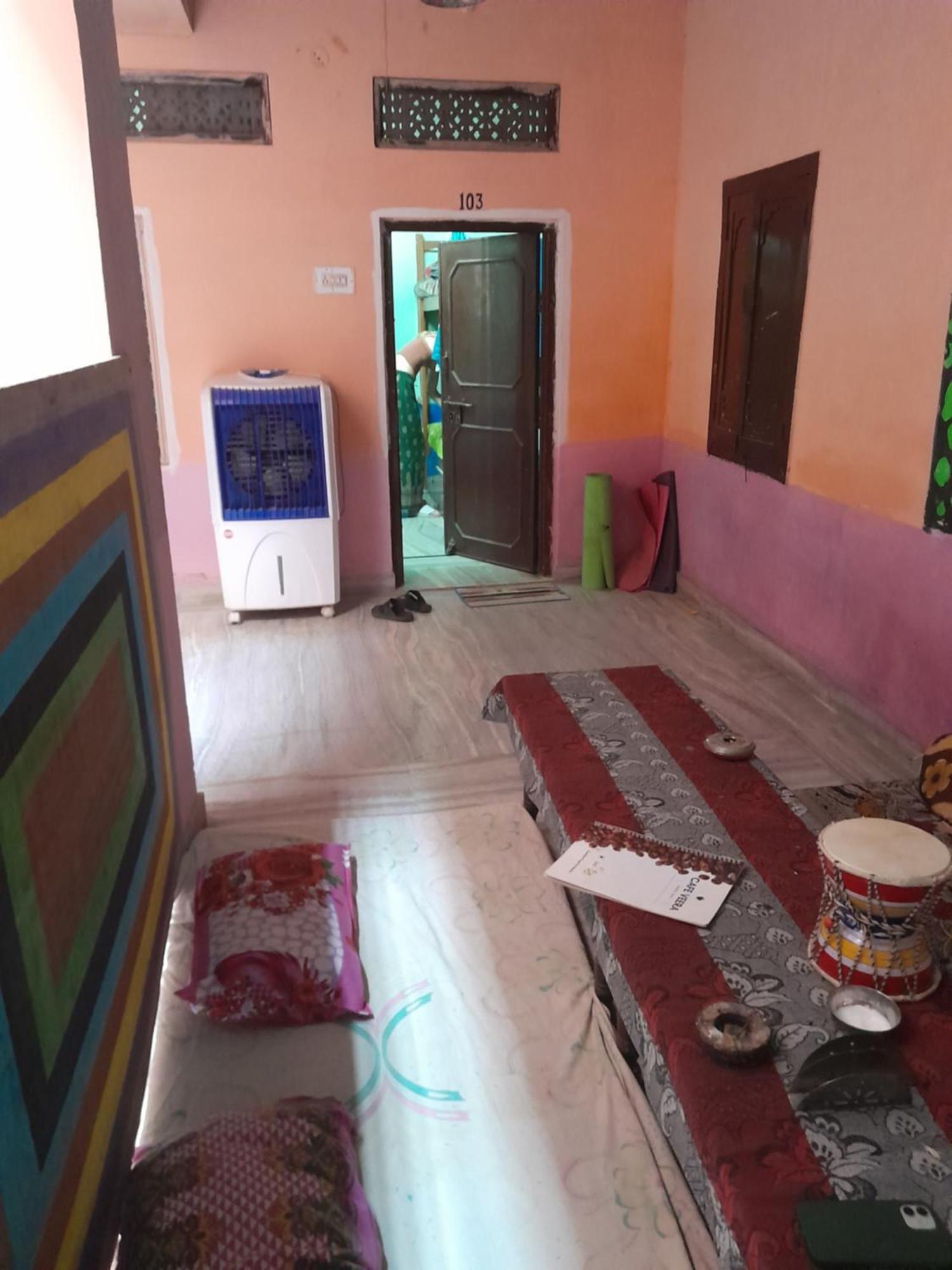 Hostel Monalisa Pushkar Bagian luar foto