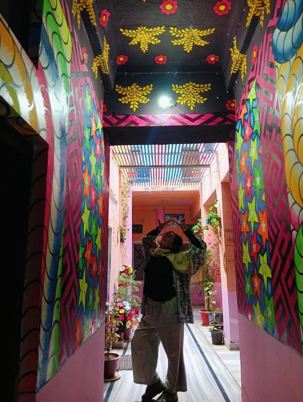 Hostel Monalisa Pushkar Bagian luar foto